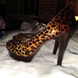 Gianni Bini Cheetah heels